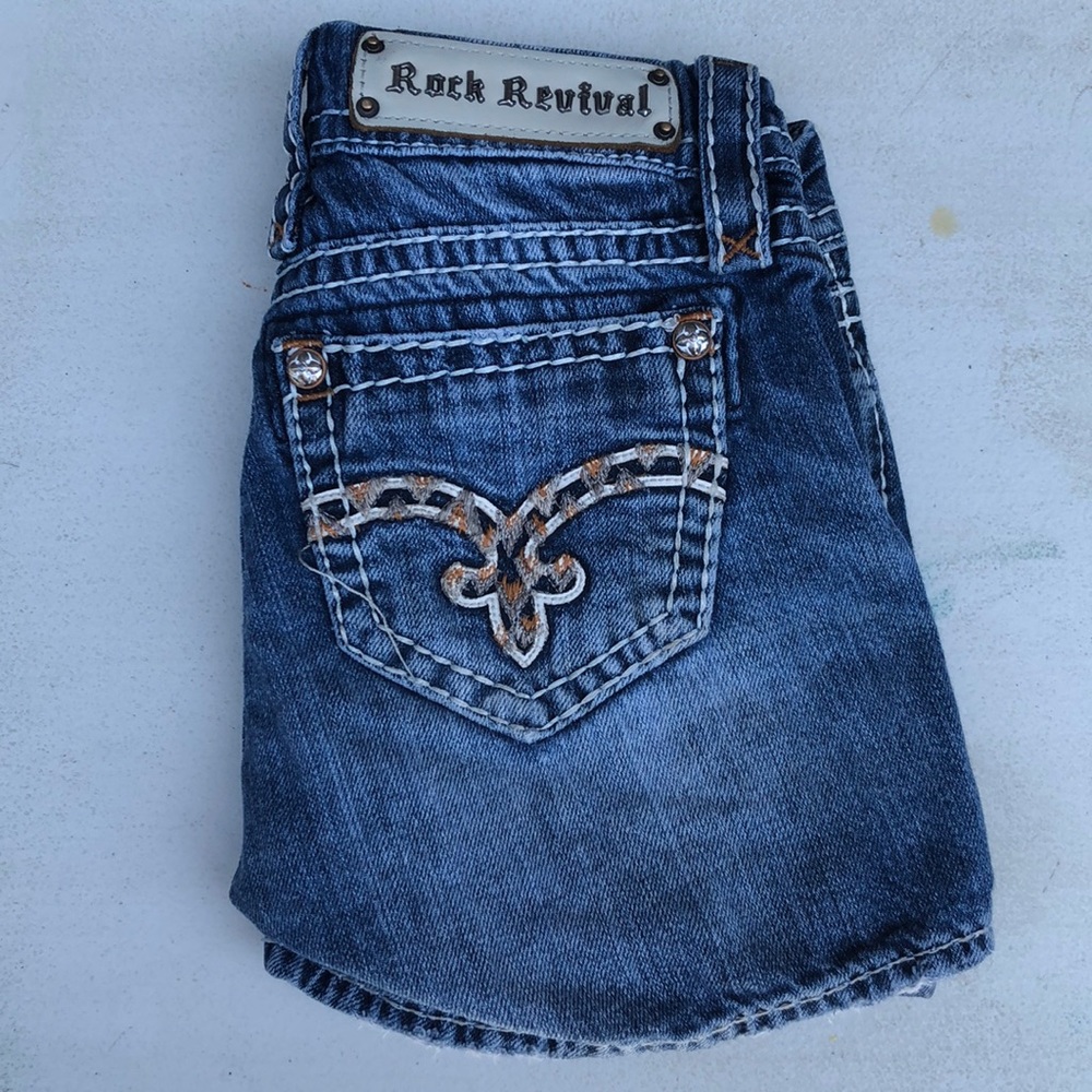 Rock revival jean shorts